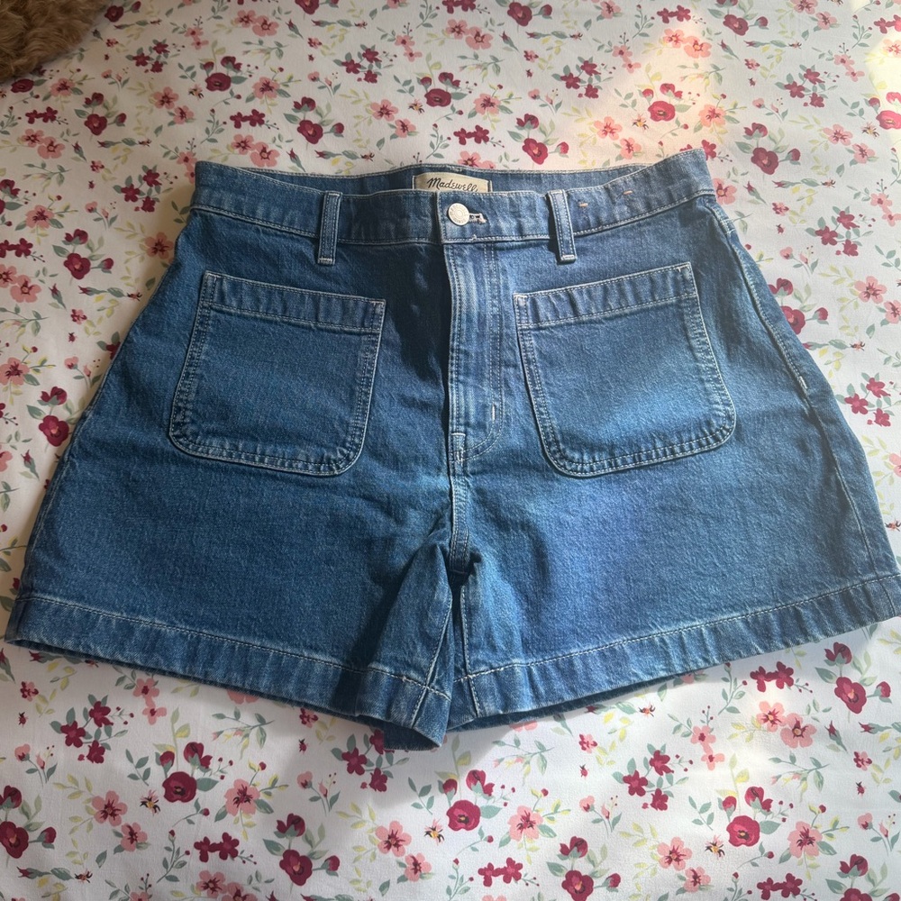 Madewell High Rise Sailor Short